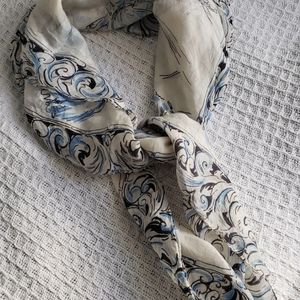 Beautiful vintage silk scarf. Rare